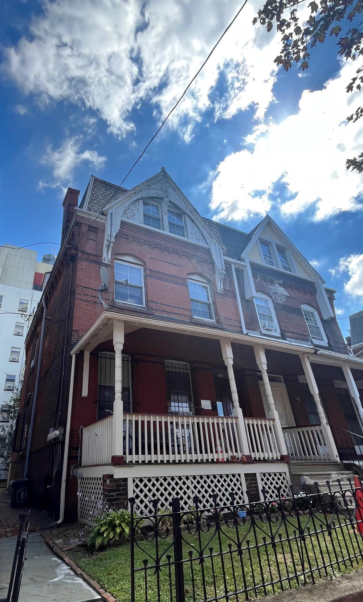 University City - 115 S. 42nd St.